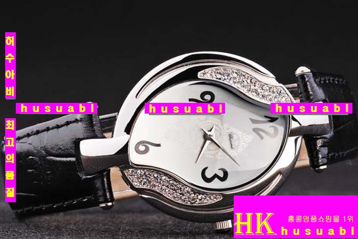 ĵ ڽð Replica Chopard Japanese Quartz MOVEMENT Polished Case Fancy Bezel Black leather Bracelet Women. sa-14