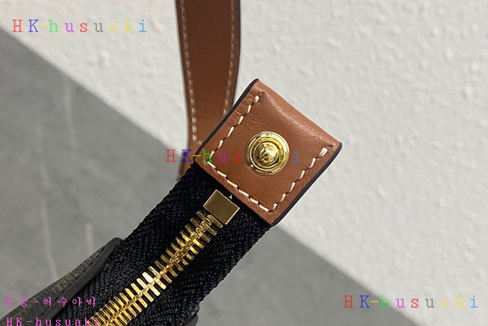 �ڹ̷��ޡڼ����� Ʈ������ ����� 119412