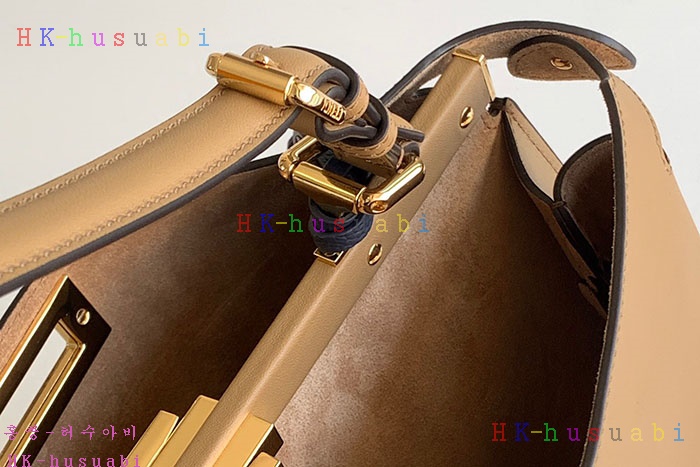 �ڹ̷��ޡ���� ��ī�� ����Ʈ ���� 8BN358 