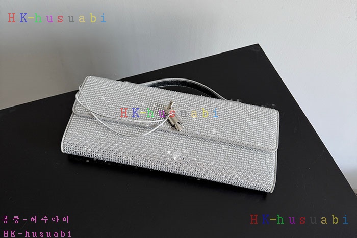 �ڹ̷��ޡں��װ�����Ÿ Ŭ��ġ �긮�����̽� 844124-4