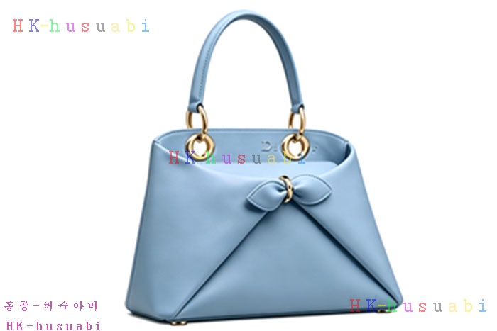 �ڹ̷��ޡڵ�� �ð��� Dior Cigale ���� M0737-9